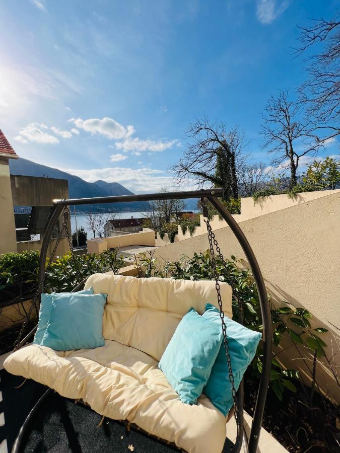 Apartment With Terrace And Private Parking Kotor Exterior photo