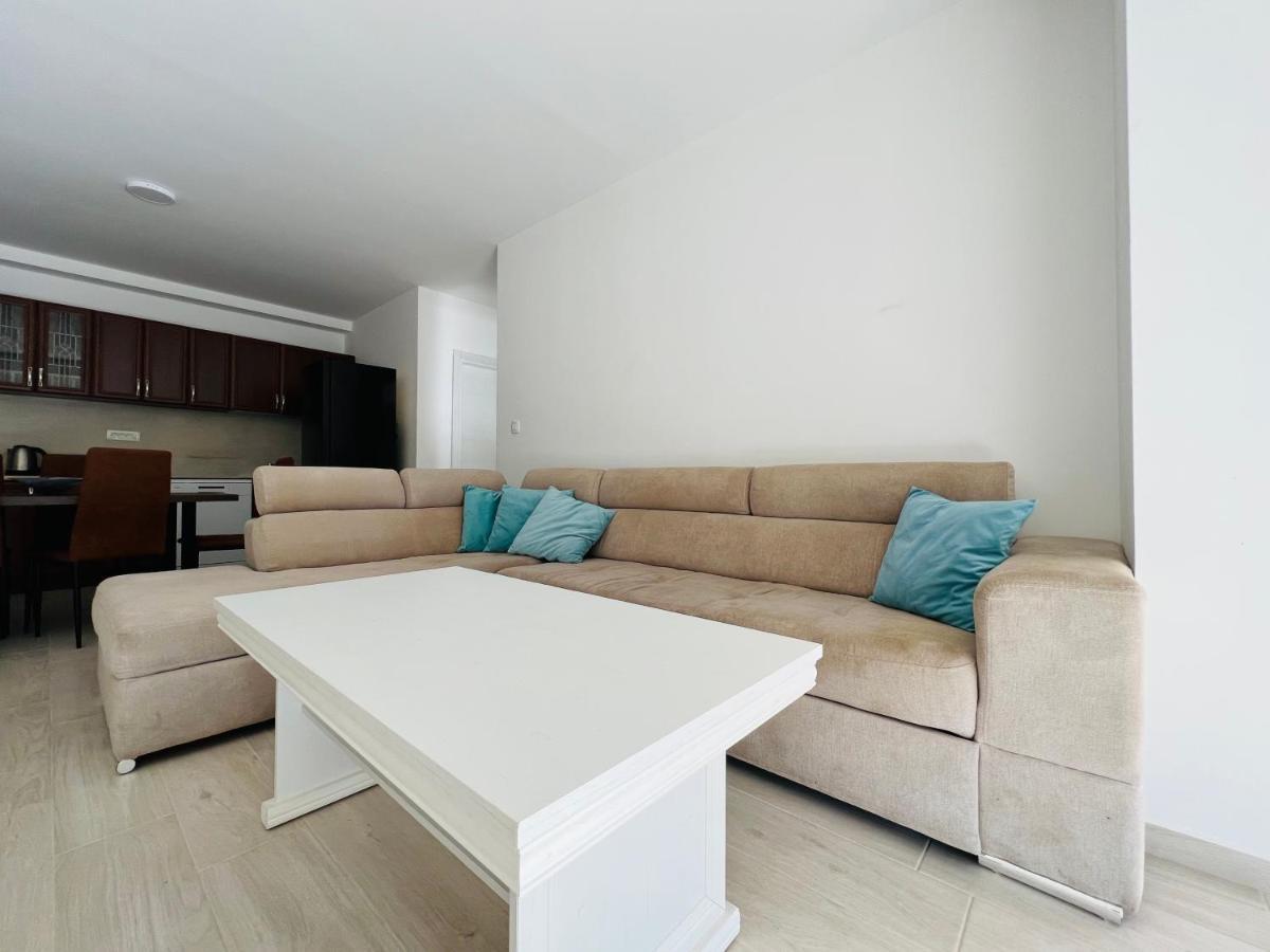 Apartment With Terrace And Private Parking Kotor Exterior photo