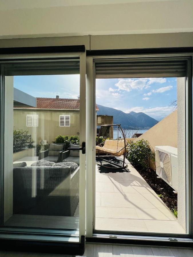 Apartment With Terrace And Private Parking Kotor Exterior photo